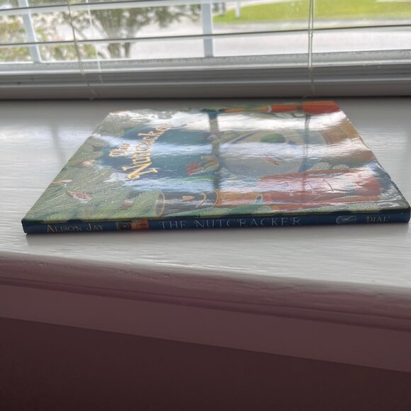 The Nutcracker Hardcover Book by Alison Jay with dust cover - Picture 6 of 9